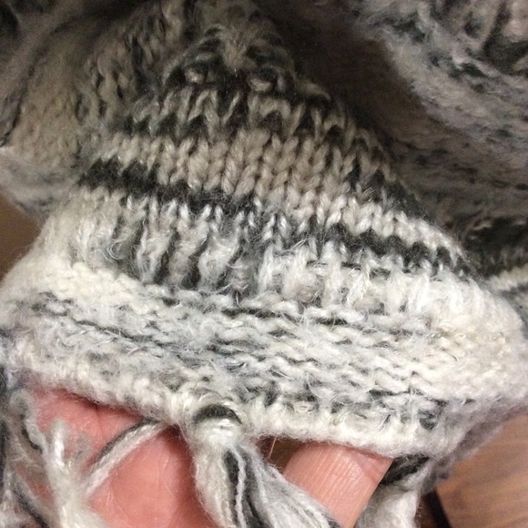 EN/KAY by Navleen Mohair blend variegated sweater - Picture 6 of 9